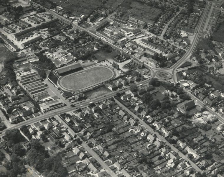 File:Aerial shot 1970s 014r0ae300vm.jpg